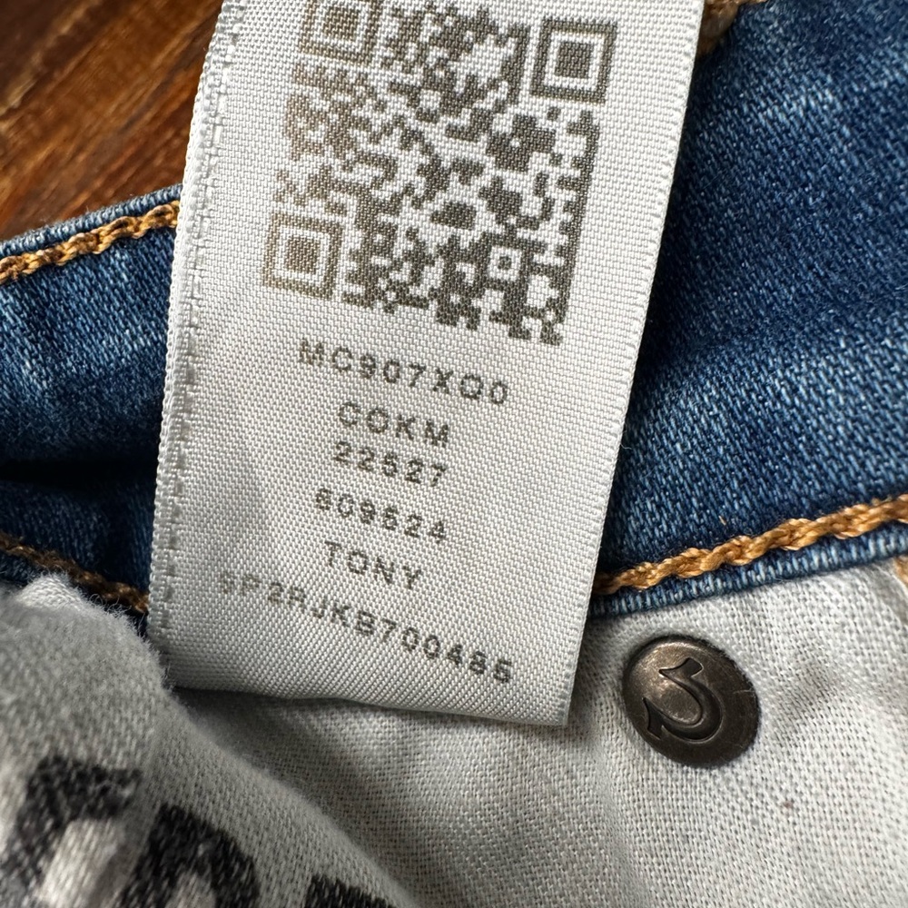True Religion Light Blue Skinny Jeans - Picture 9 of 10